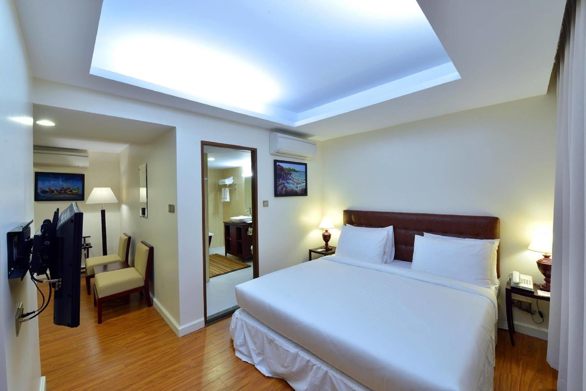 Cherry Hills Hotel Rangun Zewnętrze zdjęcie